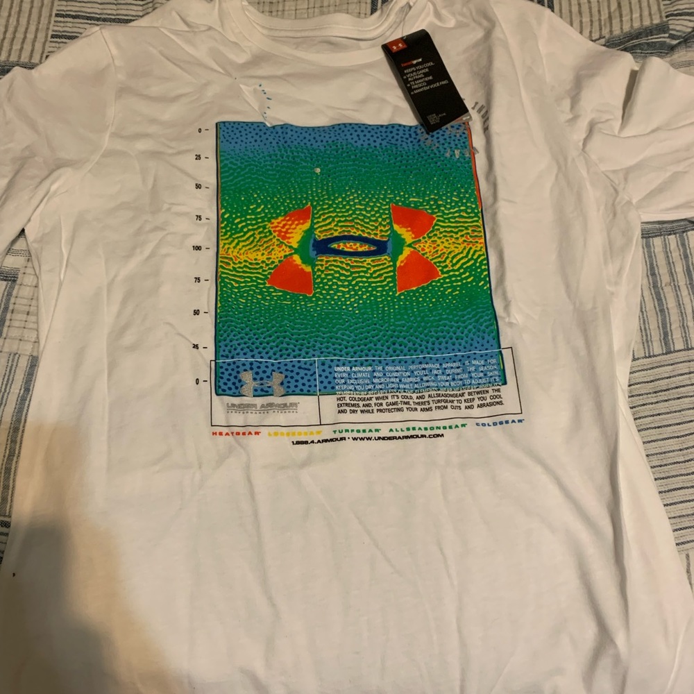 Under Armour Tee (Never Worn)